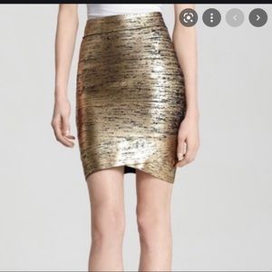 BCBG Gold and Black metallic Bandage Skirt in size XXS